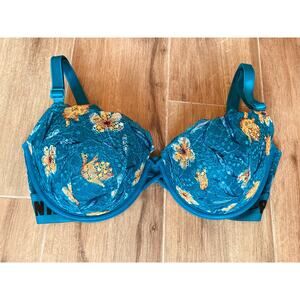 PINK Victoria's Secret Bra Push Up 34DD